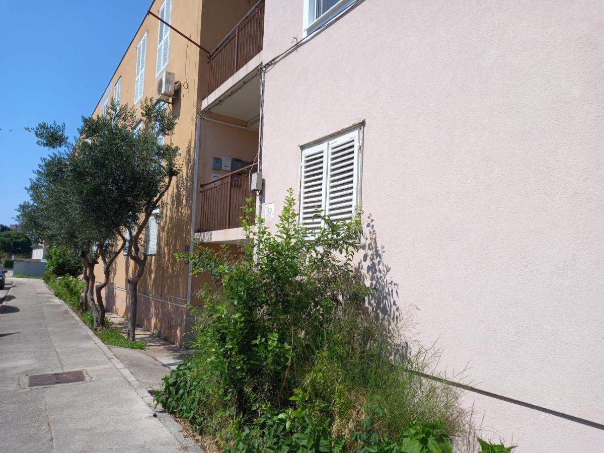 Apartman Zara Zewnętrze zdjęcie